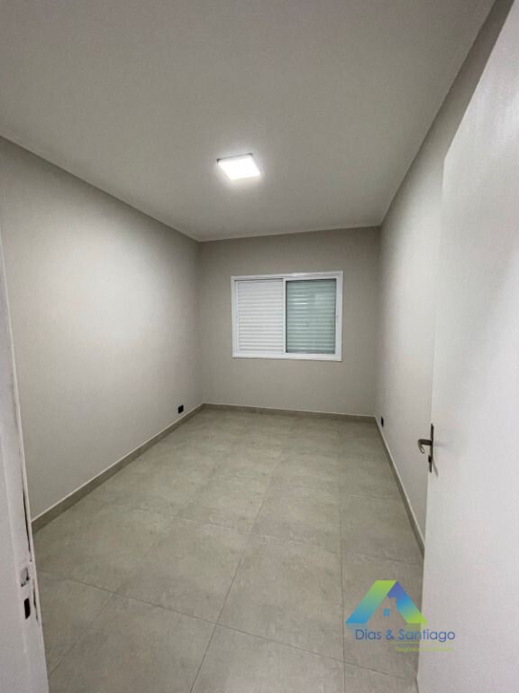 Apartamento à venda com 2 quartos, 67m² - Foto 17