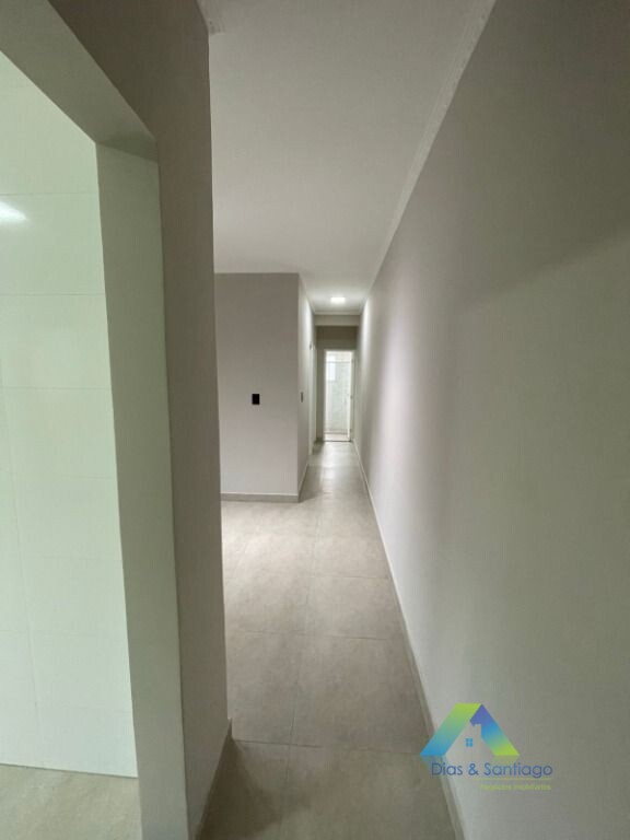 Apartamento à venda com 2 quartos, 67m² - Foto 2