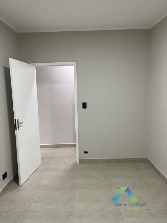 Apartamento à venda com 2 quartos, 67m² - Foto 19