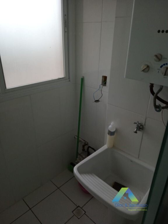 Apartamento à venda com 2 quartos, 48m² - Foto 25