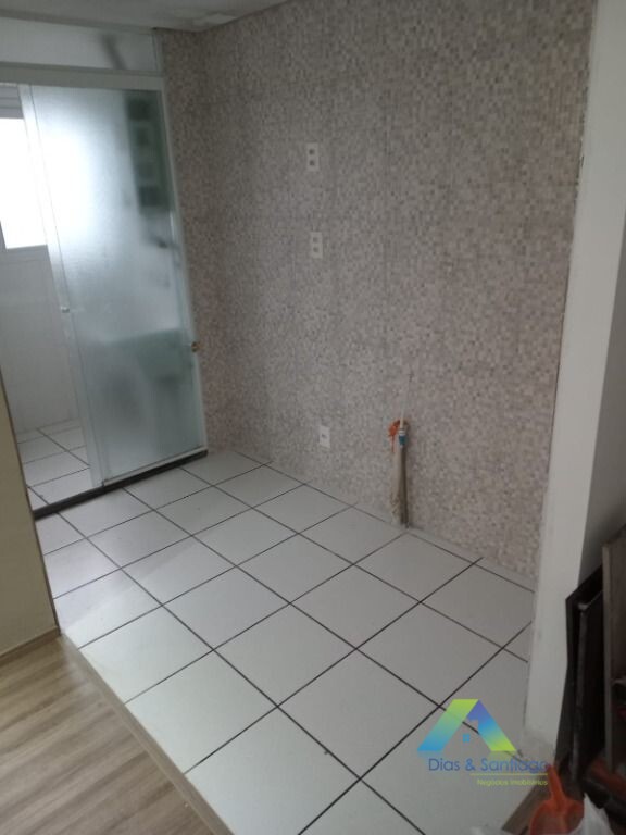 Apartamento à venda com 2 quartos, 48m² - Foto 3