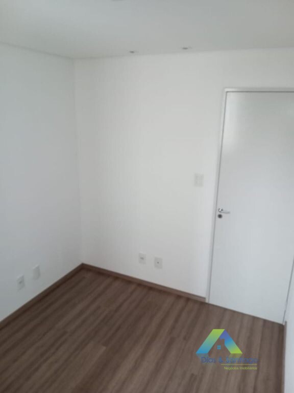 Apartamento à venda com 2 quartos, 48m² - Foto 13