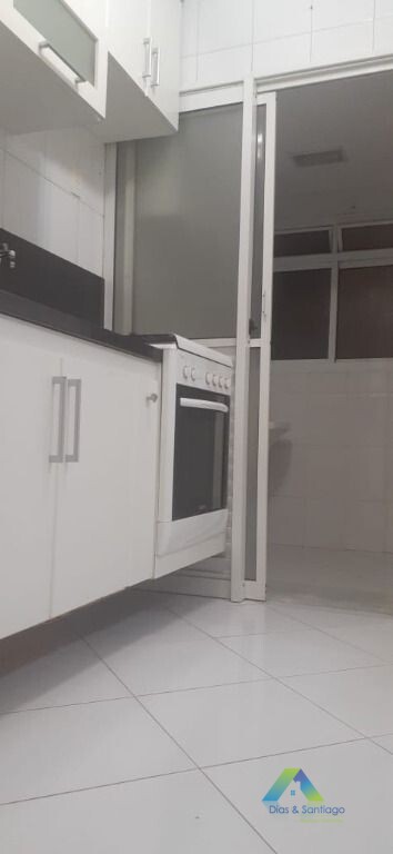 Apartamento à venda com 3 quartos, 64m² - Foto 12