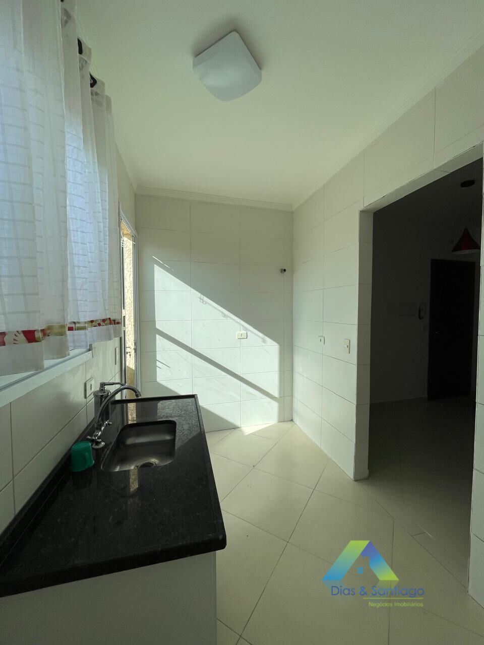 Apartamento à venda com 2 quartos, 37m² - Foto 3