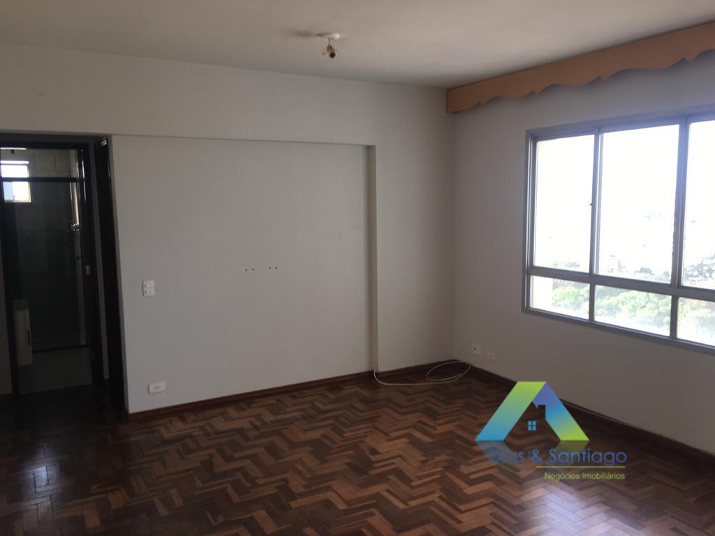 Apartamento para alugar com 2 quartos, 74m² - Foto 2