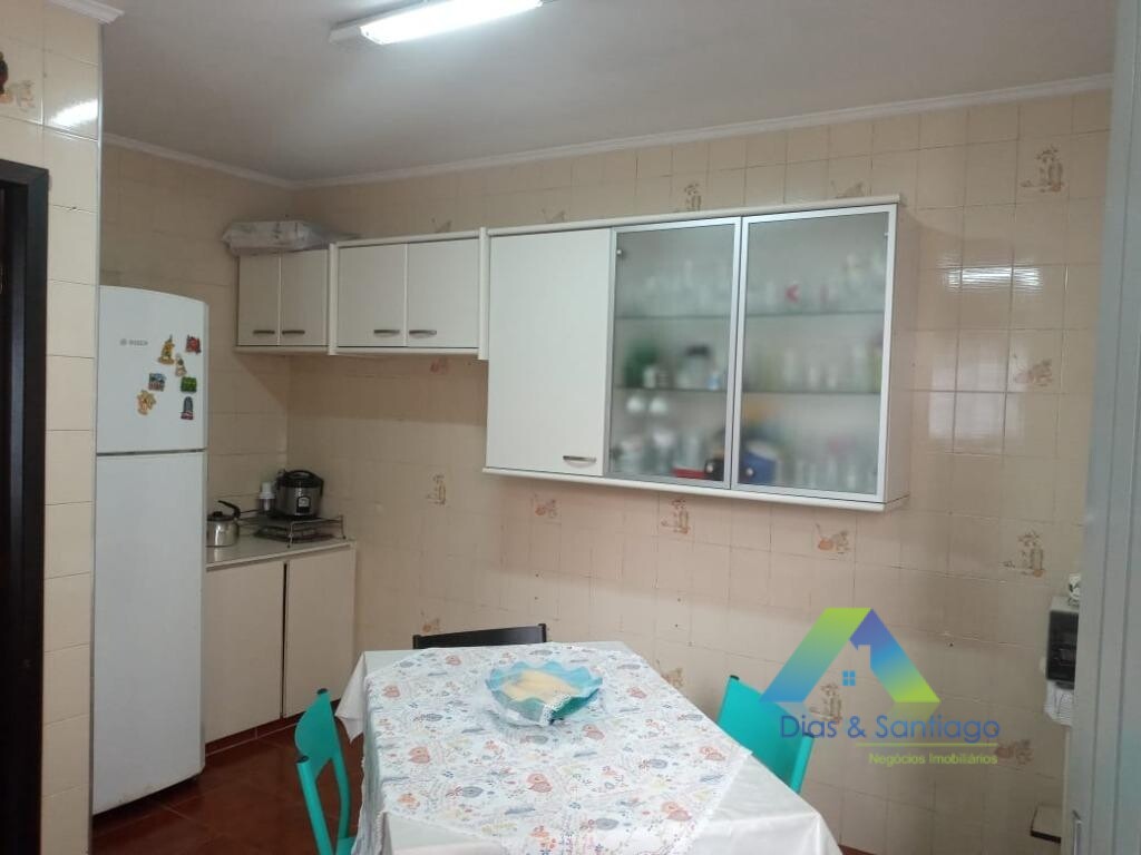 Sobrado à venda com 3 quartos, 250m² - Foto 19