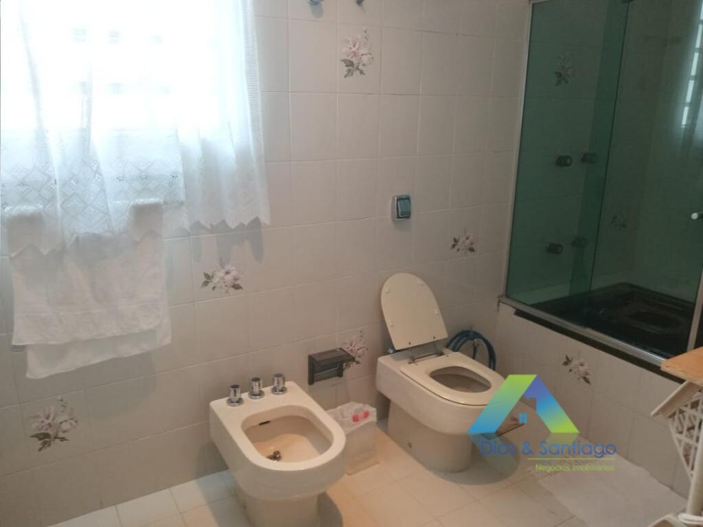 Sobrado à venda com 3 quartos, 250m² - Foto 11