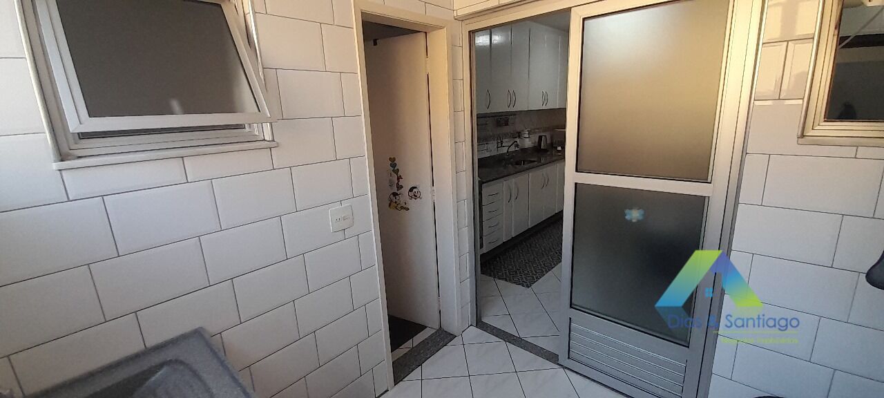 Apartamento à venda com 3 quartos, 112m² - Foto 10