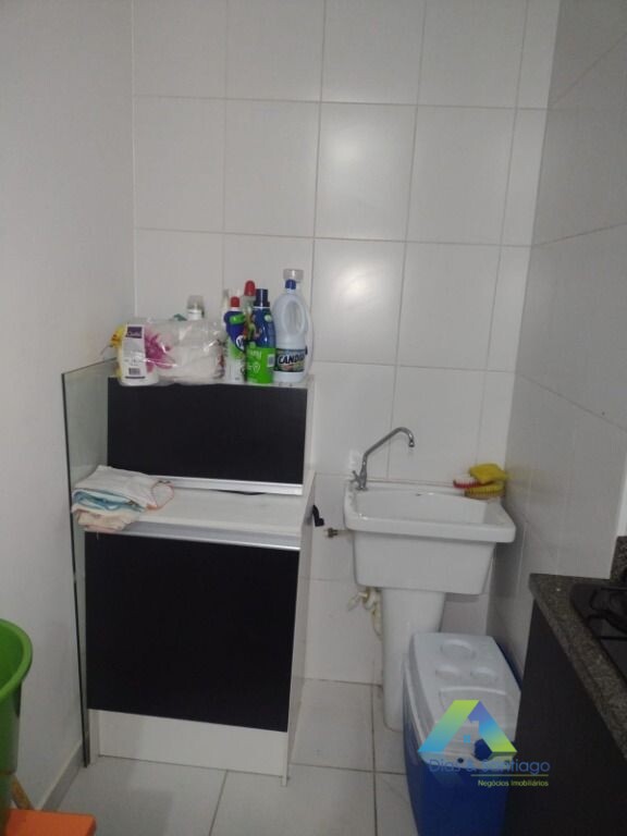 Apartamento à venda com 2 quartos, 33m² - Foto 11