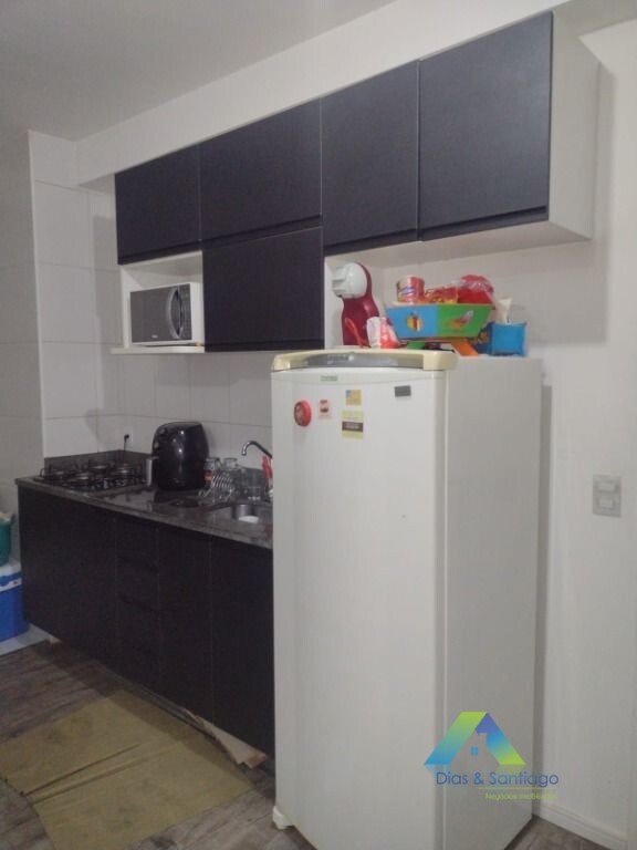 Apartamento à venda com 2 quartos, 33m² - Foto 4