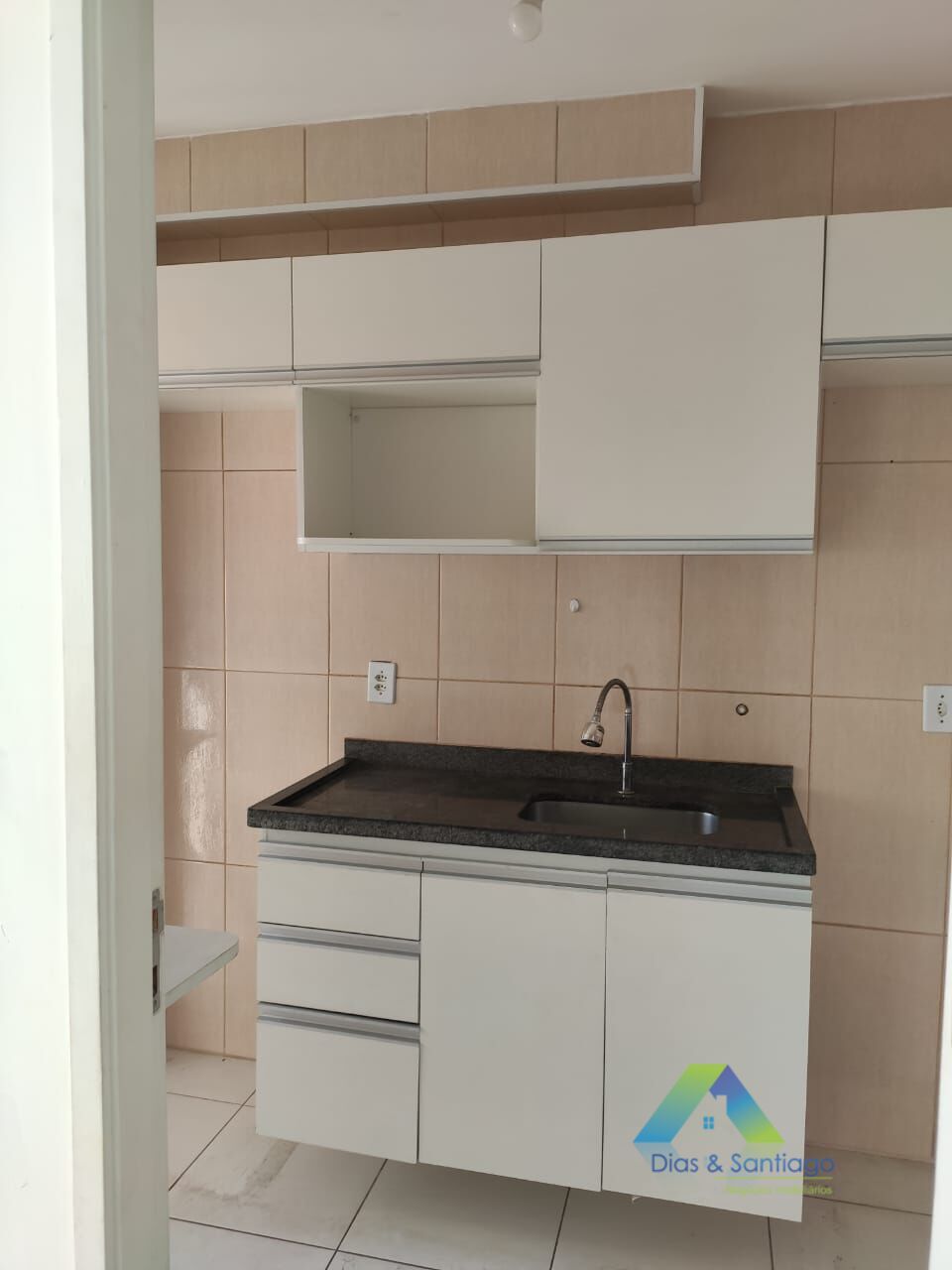 Apartamento à venda com 2 quartos, 50m² - Foto 3