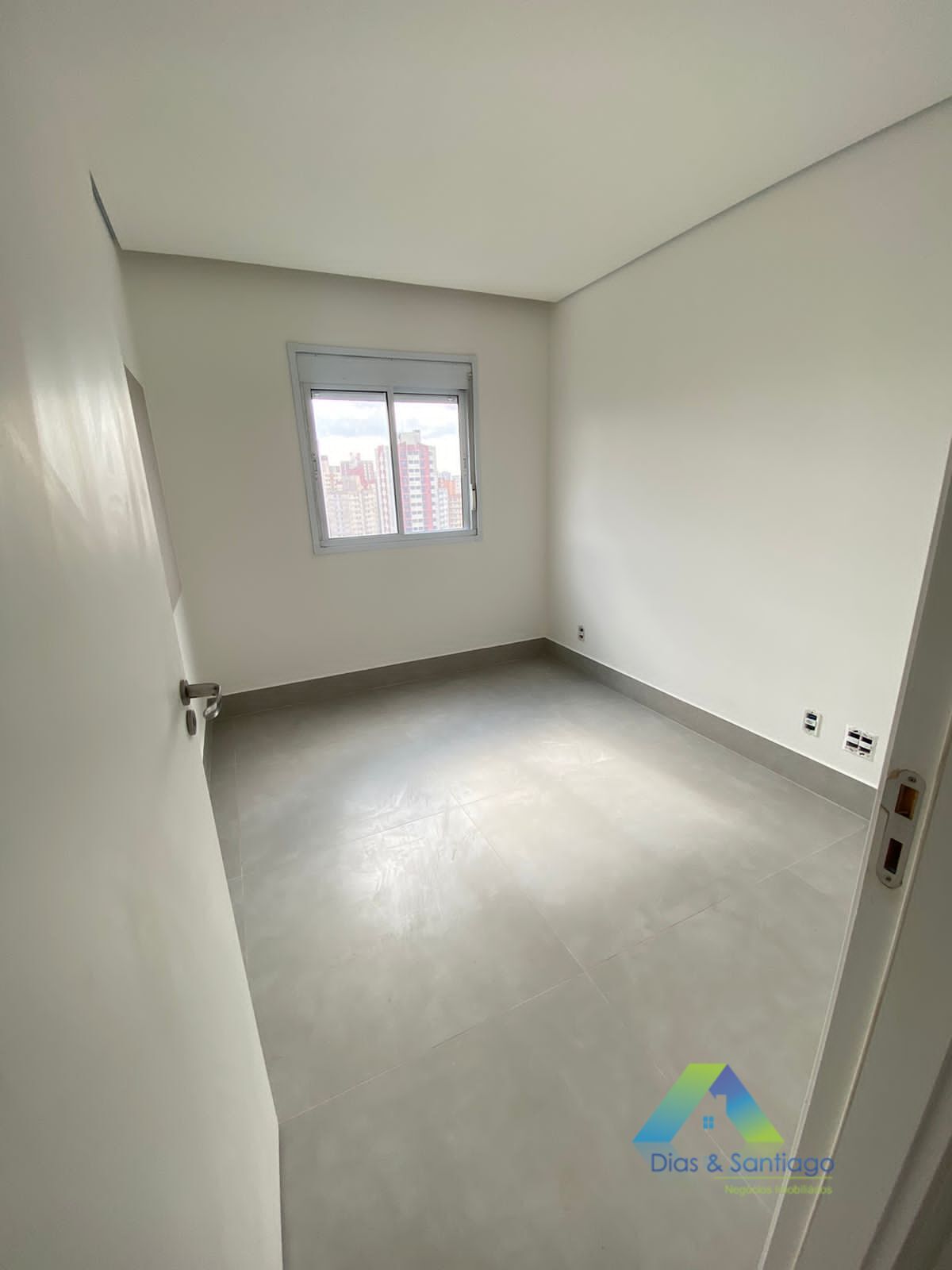 Apartamento à venda com 2 quartos, 55m² - Foto 15