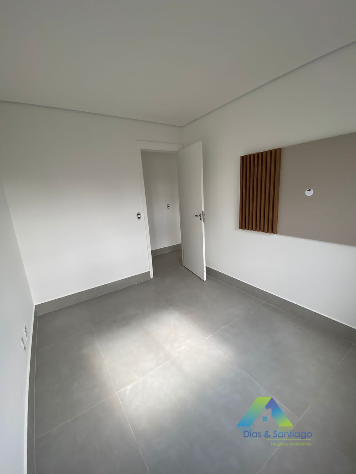 Apartamento à venda com 2 quartos, 55m² - Foto 11