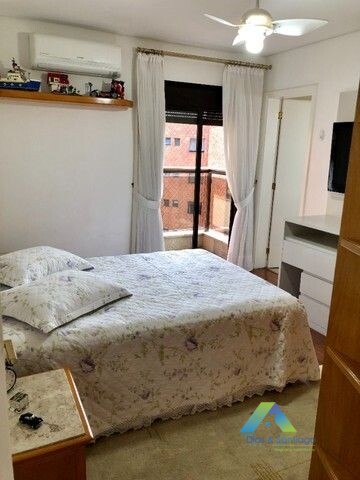 Apartamento à venda com 5 quartos, 230m² - Foto 17