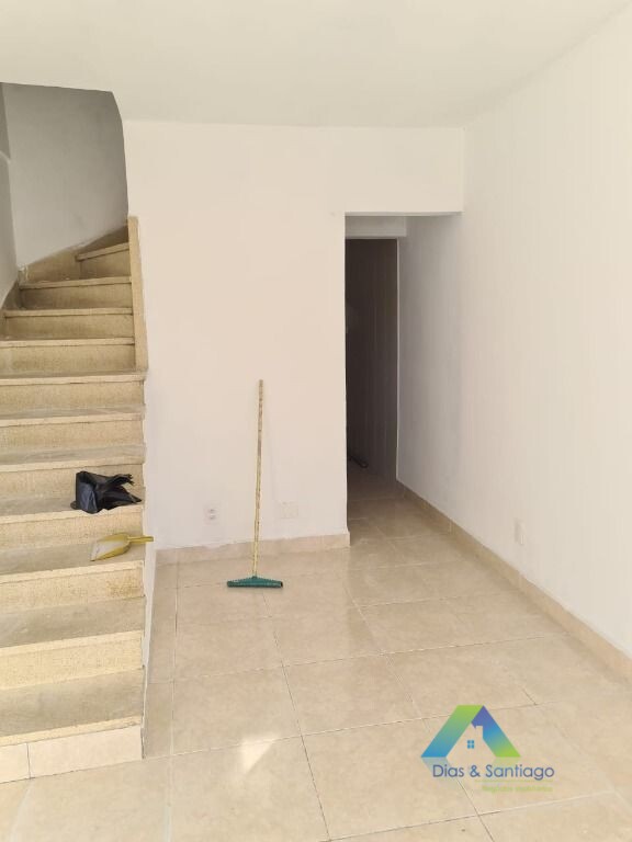 Sobrado à venda com 2 quartos, 87m² - Foto 6