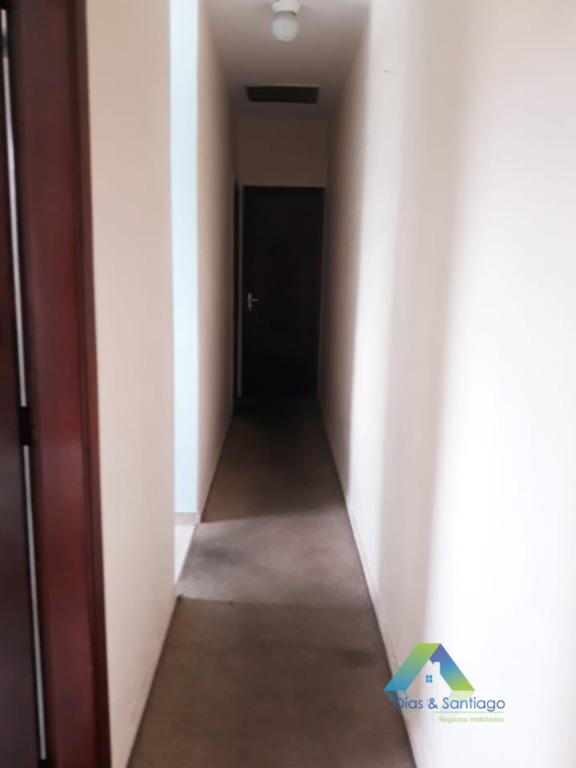 Sobrado à venda com 4 quartos, 166m² - Foto 2