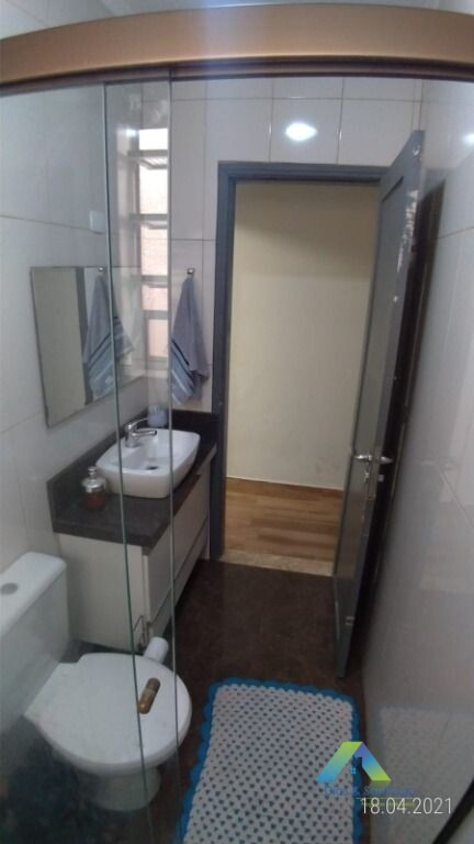 Casa à venda com 2 quartos, 200m² - Foto 15