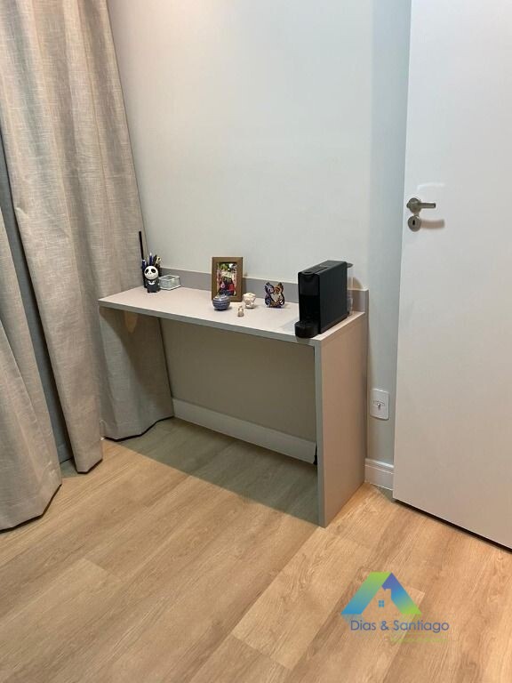 Apartamento à venda com 2 quartos, 32m² - Foto 14