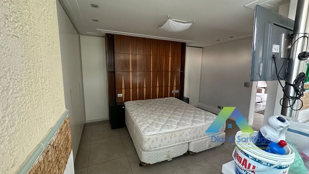 Cobertura à venda com 3 quartos, 200m² - Foto 8