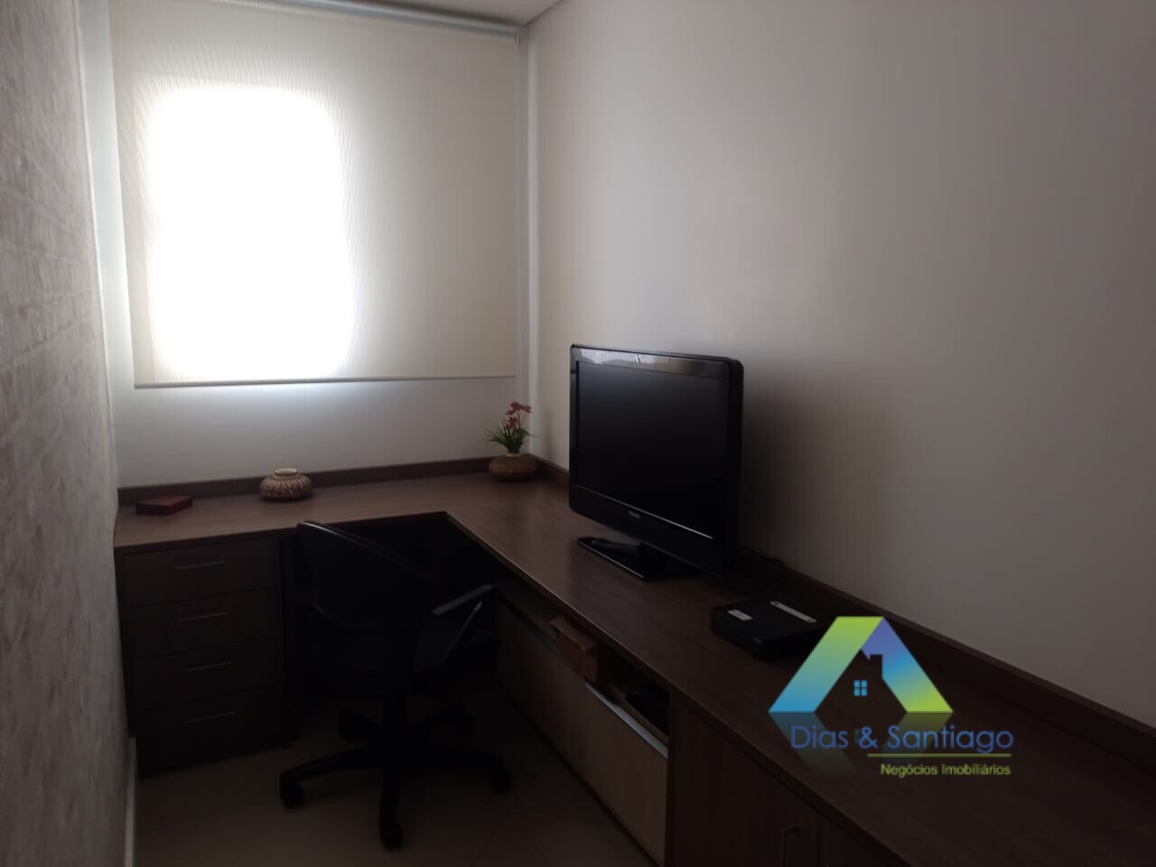 Apartamento à venda com 3 quartos, 107m² - Foto 26