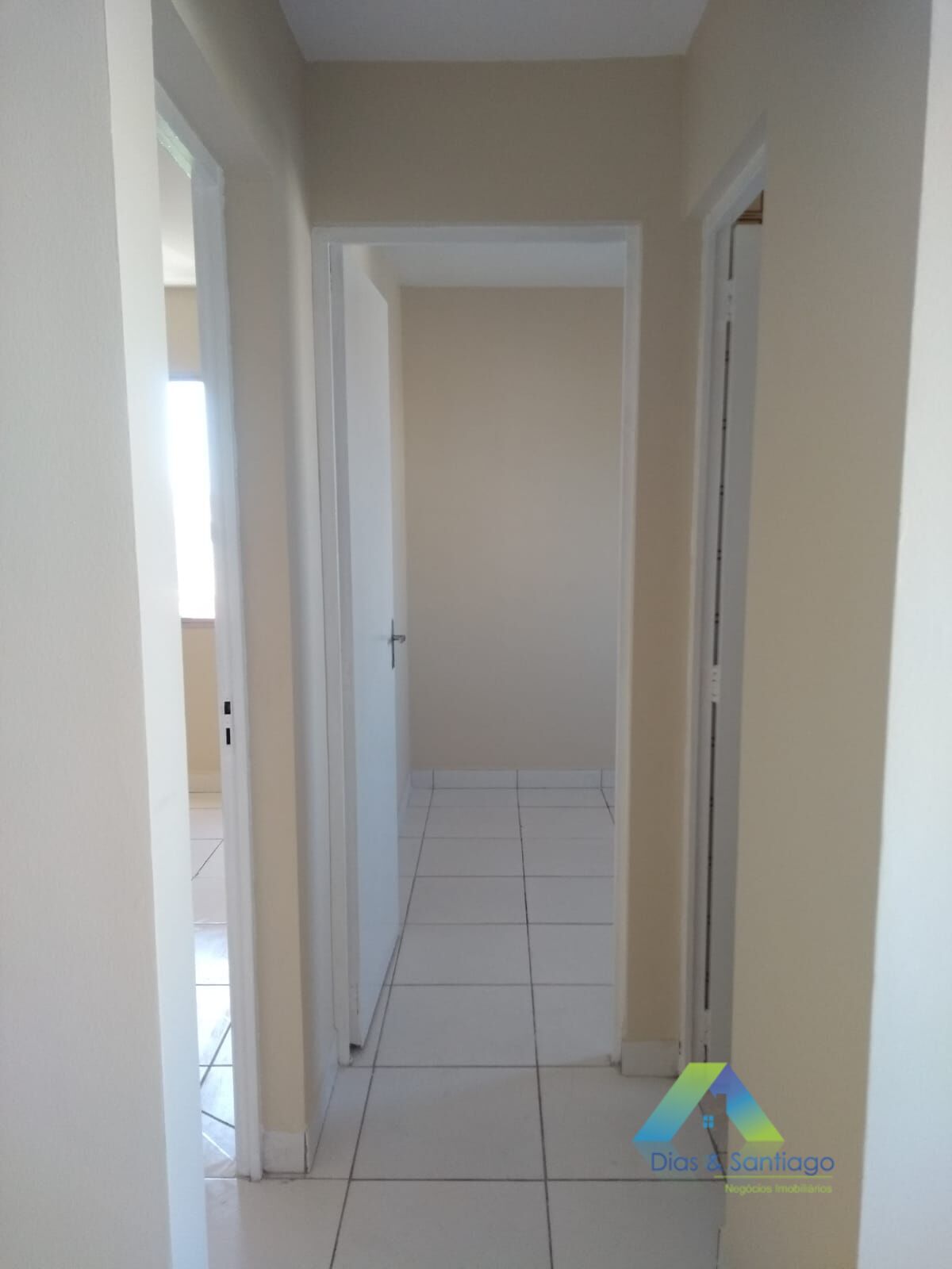 Apartamento à venda com 2 quartos, 55m² - Foto 4