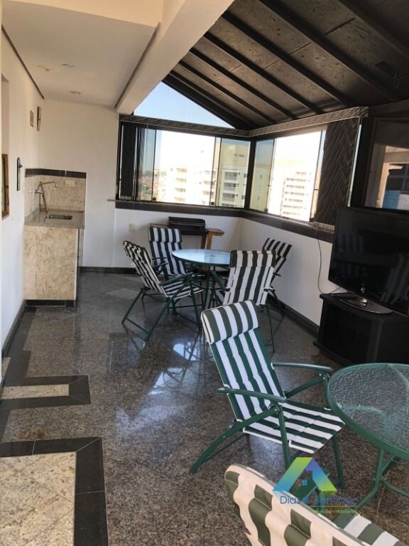 Cobertura à venda com 4 quartos, 250m² - Foto 22