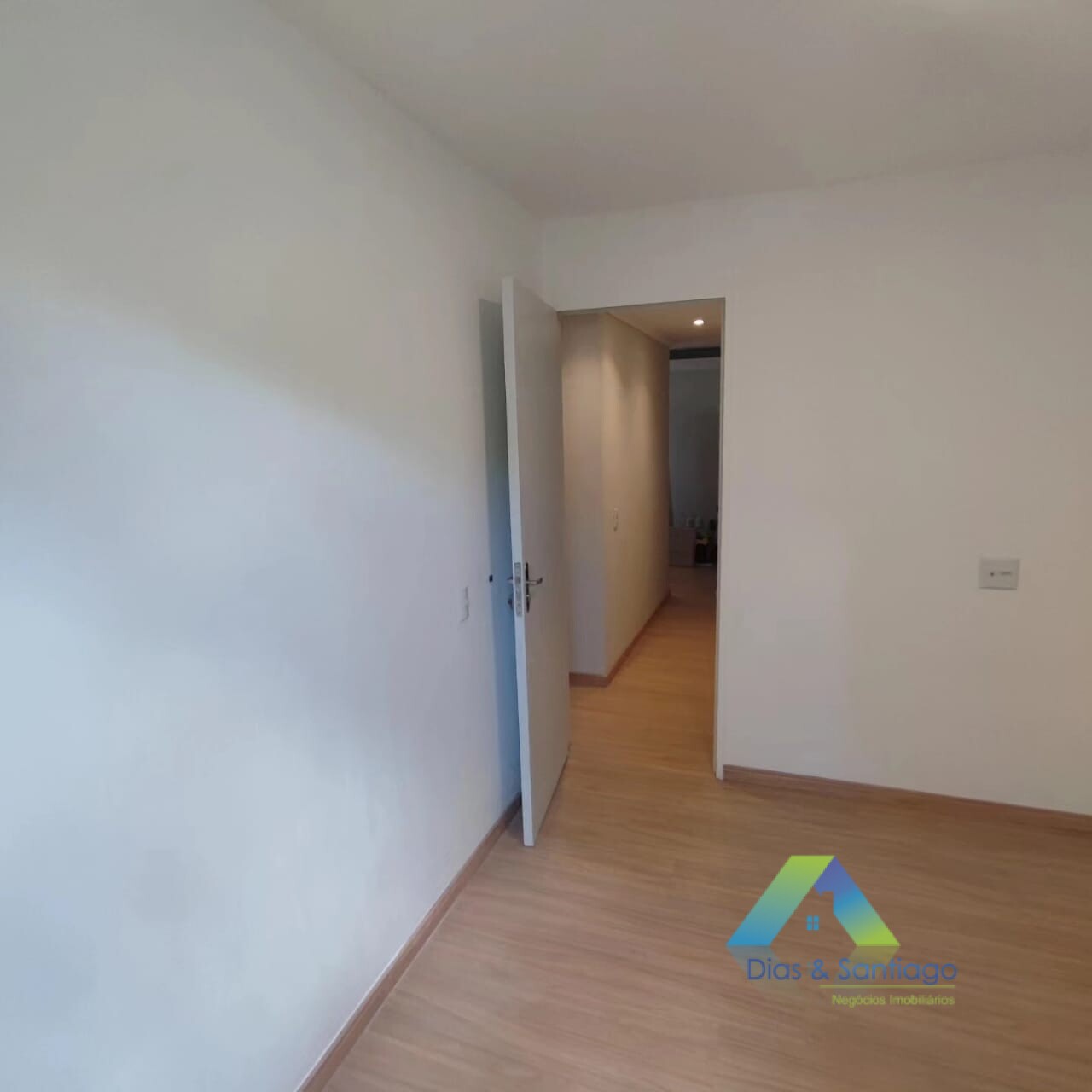 Apartamento à venda com 3 quartos, 61m² - Foto 3