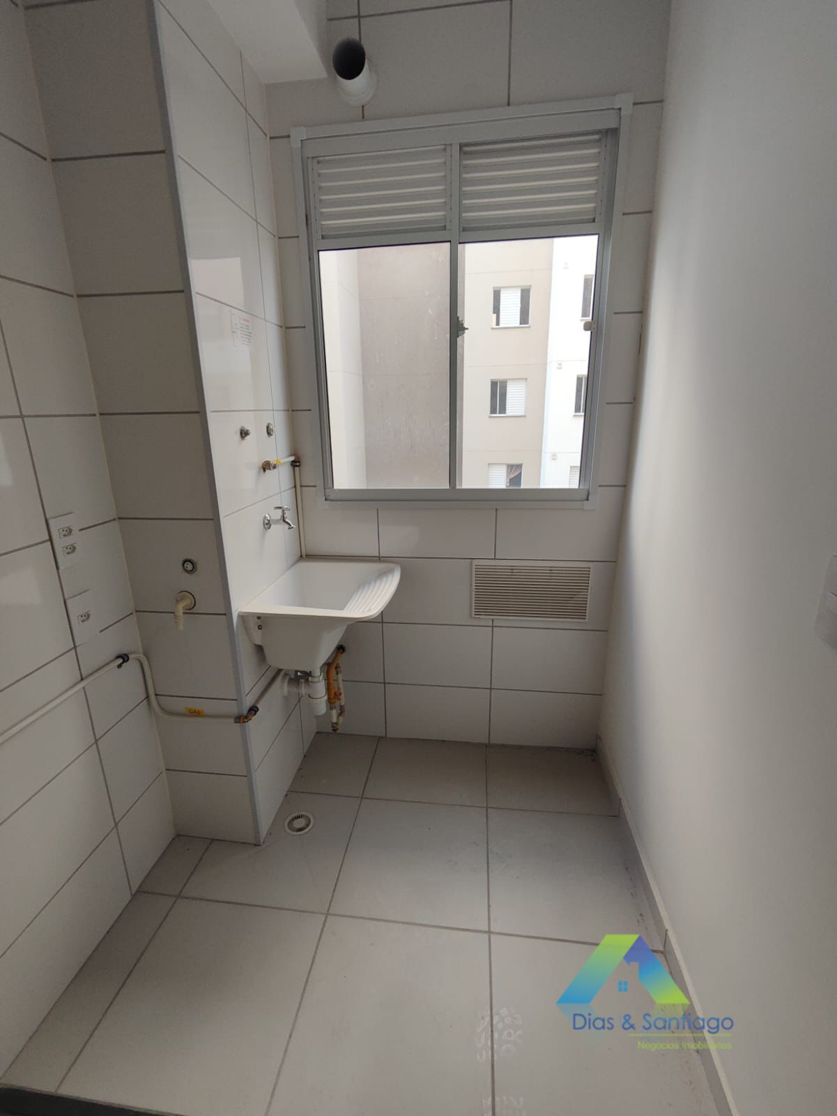 Apartamento à venda com 2 quartos, 40m² - Foto 3