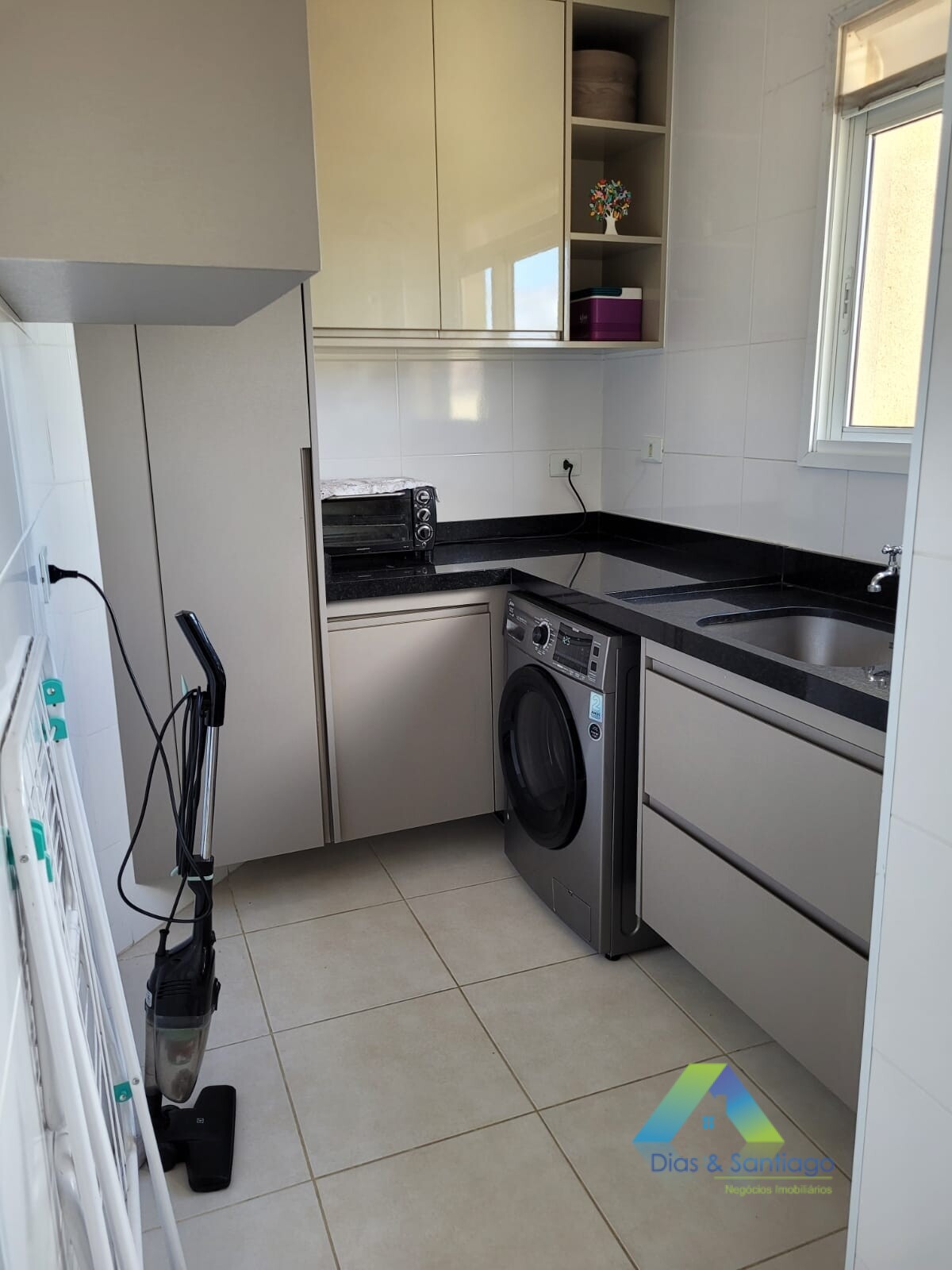 Apartamento à venda com 3 quartos, 150m² - Foto 5