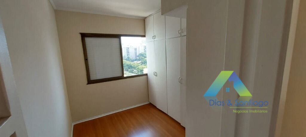 Apartamento à venda com 2 quartos, 64m² - Foto 4