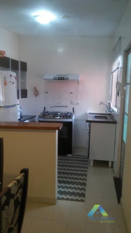 Sobrado à venda com 3 quartos, 140m² - Foto 13