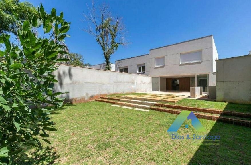 Casa à venda com 4 quartos, 657m² - Foto 11