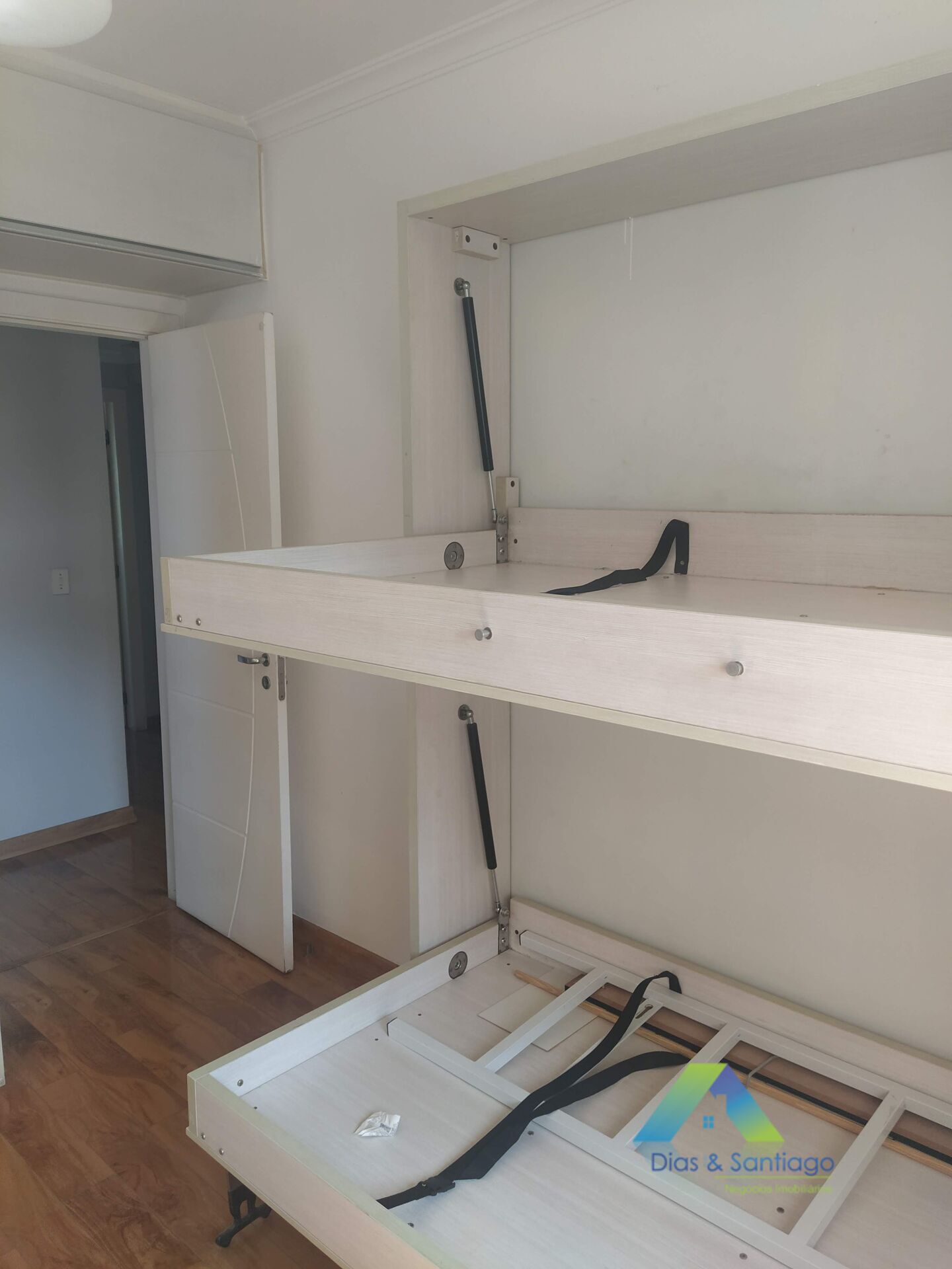 Apartamento à venda com 3 quartos, 106m² - Foto 13