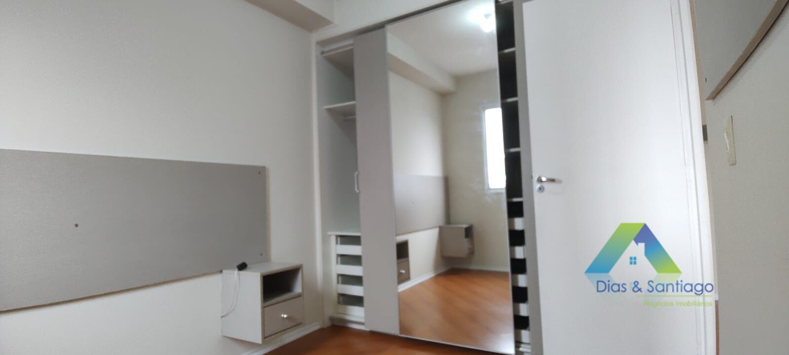 Apartamento à venda com 1 quarto, 33m² - Foto 5