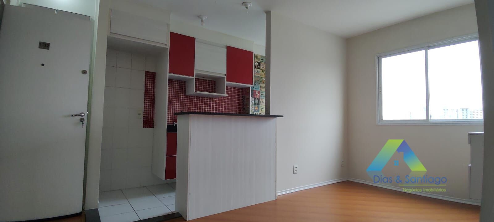 Apartamento à venda com 1 quarto, 33m² - Foto 2