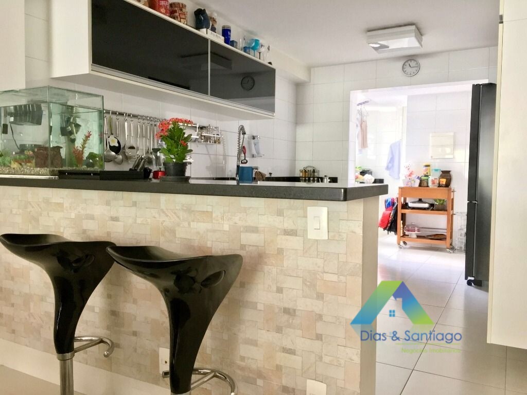 Apartamento à venda com 3 quartos, 142m² - Foto 50