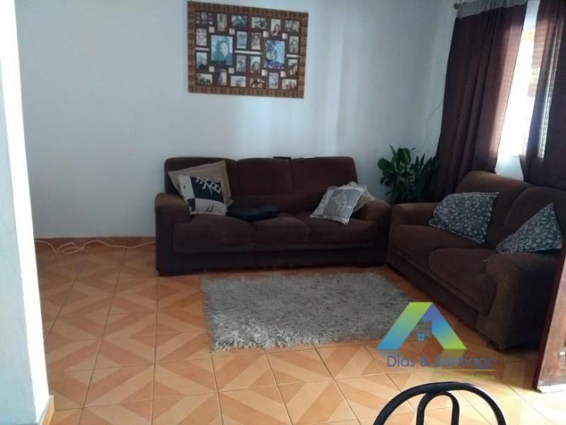 Casa à venda com 2 quartos, 70m² - Foto 16