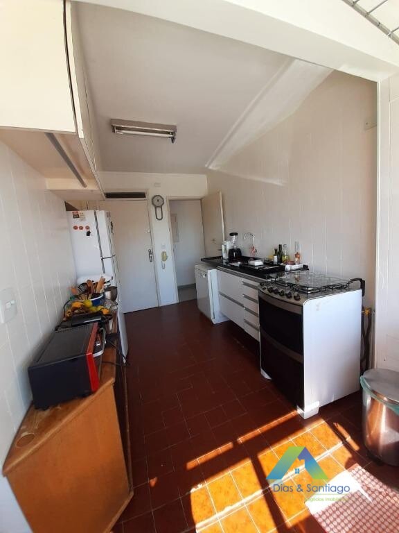 Apartamento à venda com 2 quartos, 82m² - Foto 7