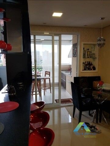 Apartamento à venda com 2 quartos, 67m² - Foto 7