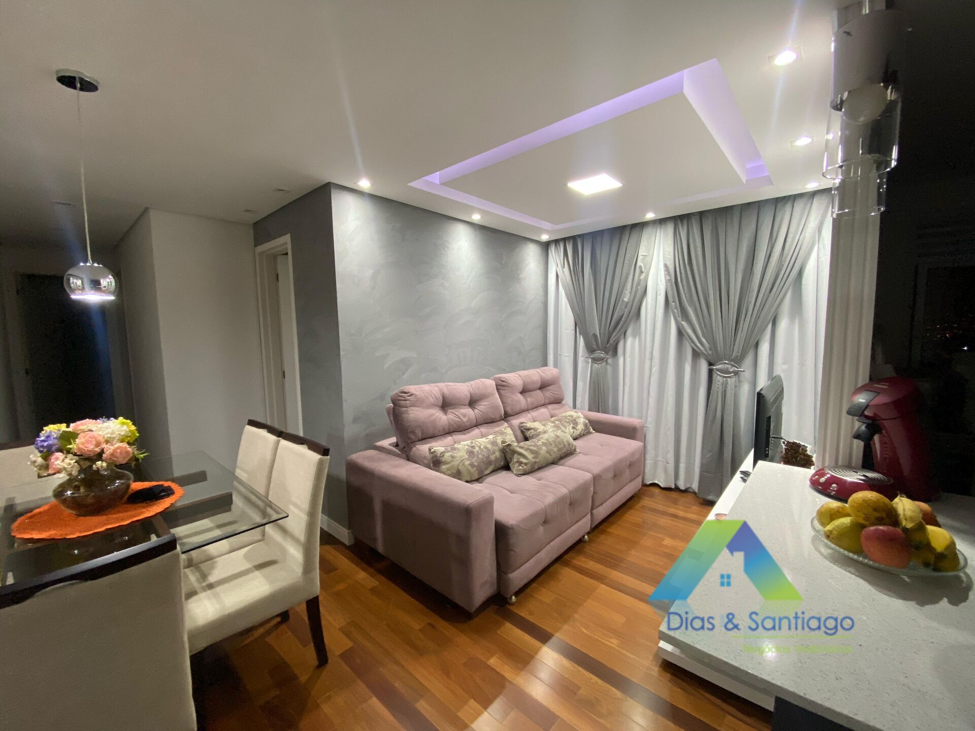 Apartamento à venda com 2 quartos, 54m² - Foto 1