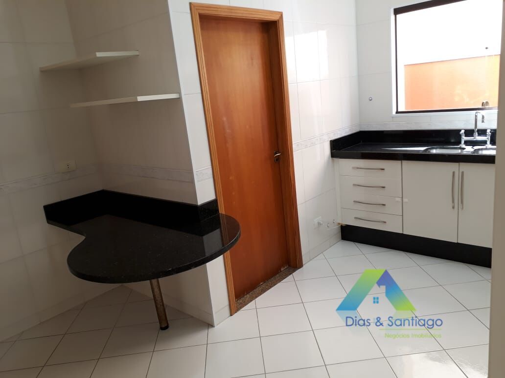 Sobrado à venda com 3 quartos, 203m² - Foto 5