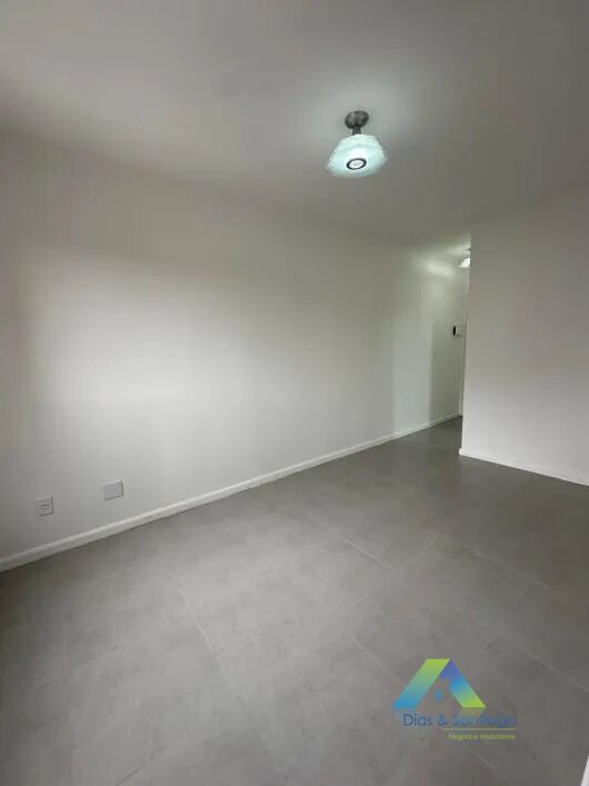 Apartamento à venda com 2 quartos, 47m² - Foto 2