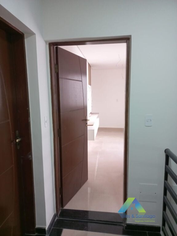 Cobertura à venda com 2 quartos, 84m² - Foto 2