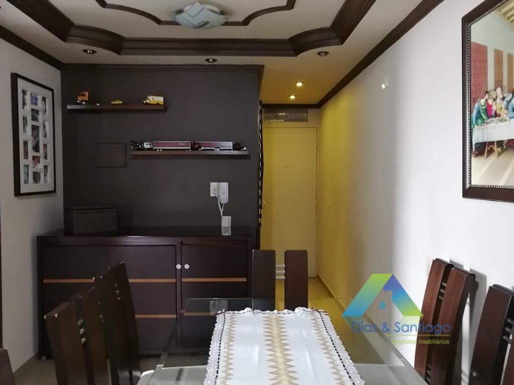 Apartamento à venda com 2 quartos, 63m² - Foto 4