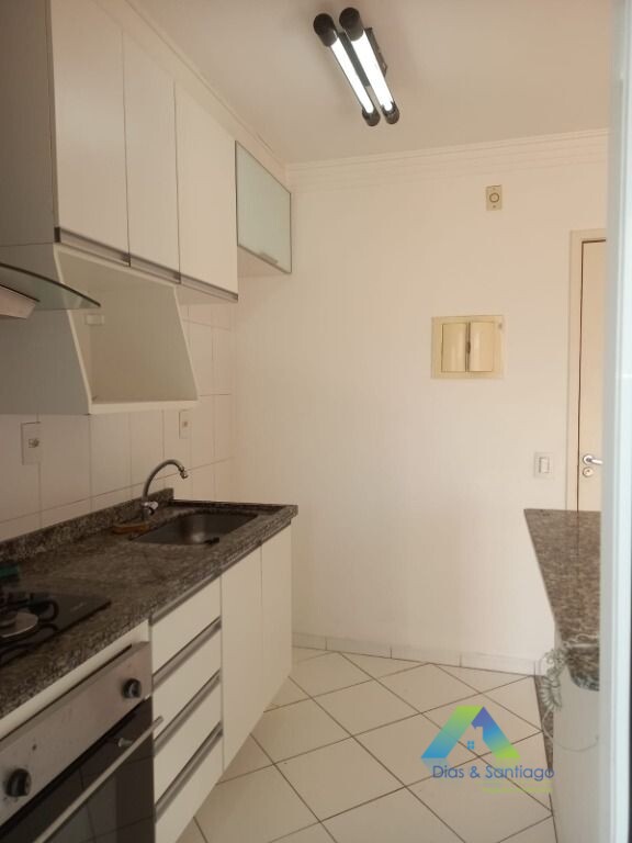 Apartamento à venda com 2 quartos, 59m² - Foto 11