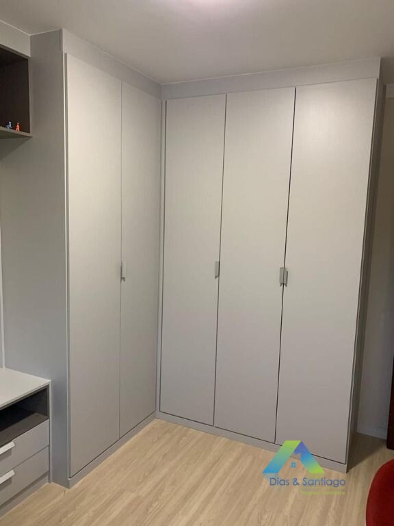 Sobrado à venda com 4 quartos, 200m² - Foto 6