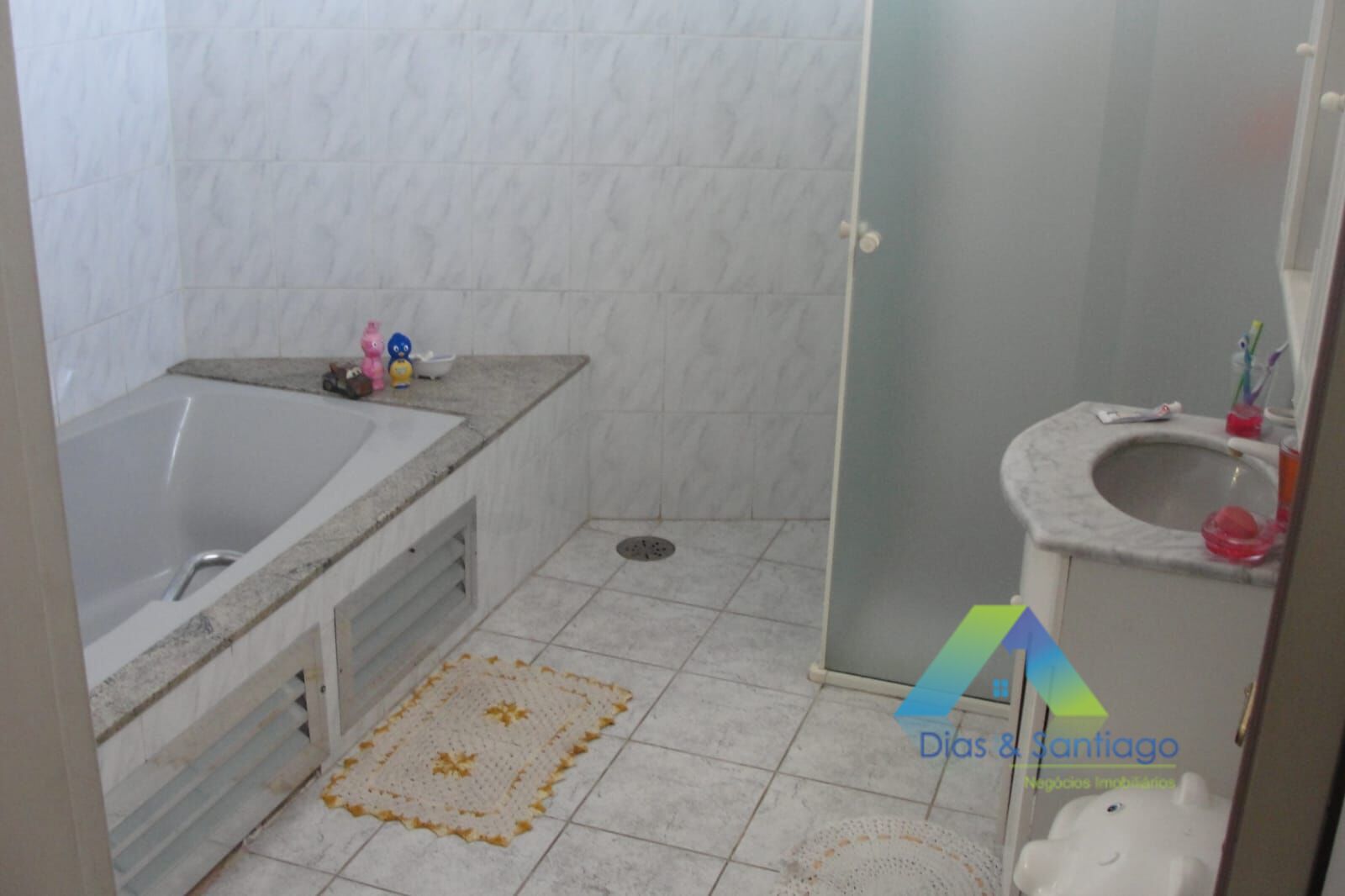 Sobrado à venda com 3 quartos, 313m² - Foto 11