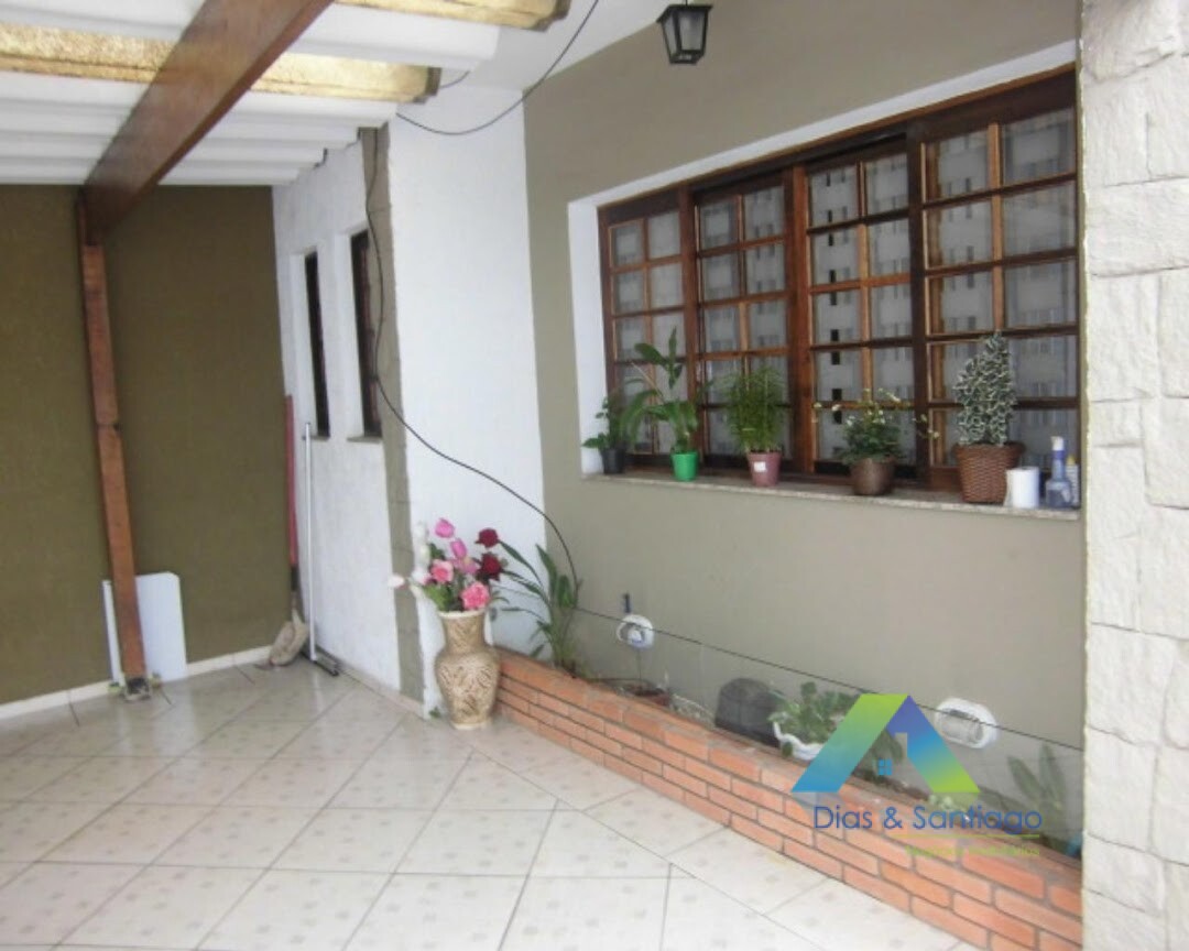 Sobrado à venda com 3 quartos, 216m² - Foto 9