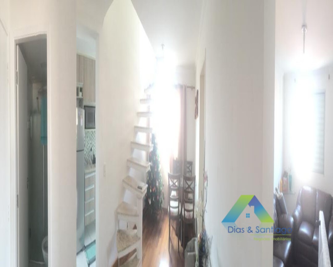 Apartamento à venda com 3 quartos, 83m² - Foto 2