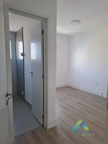 Apartamento à venda com 2 quartos, 82m² - Foto 9